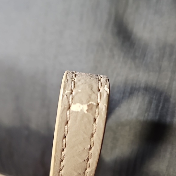 MARC JACOBS NYLON WRISTLET IN BLACK - Picture 10 of 10